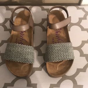 Blowfish Steel Woven Palm Leaf platform shoes